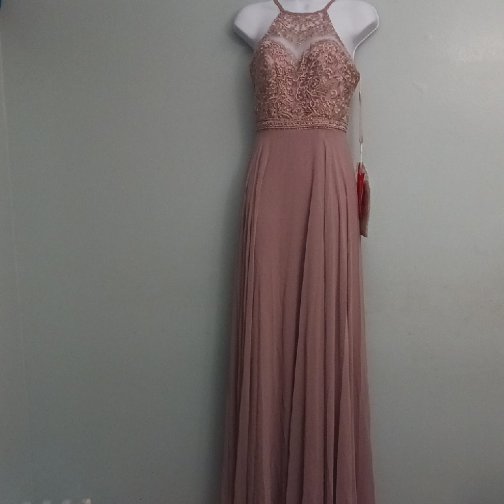 Dancing Queen size XS women's lace maxi spaghetti strap formal dark pink dress.